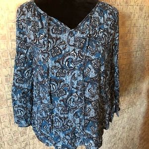 Cato’s flowy boho top